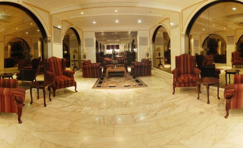 Al Higgi Hotel Yanbu Bagian luar foto